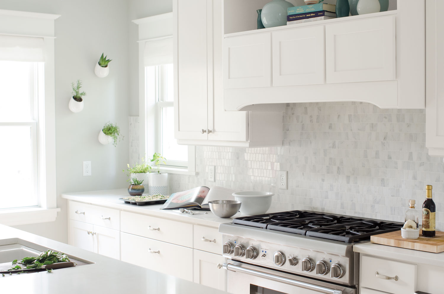 Maple Arctic Kitchen