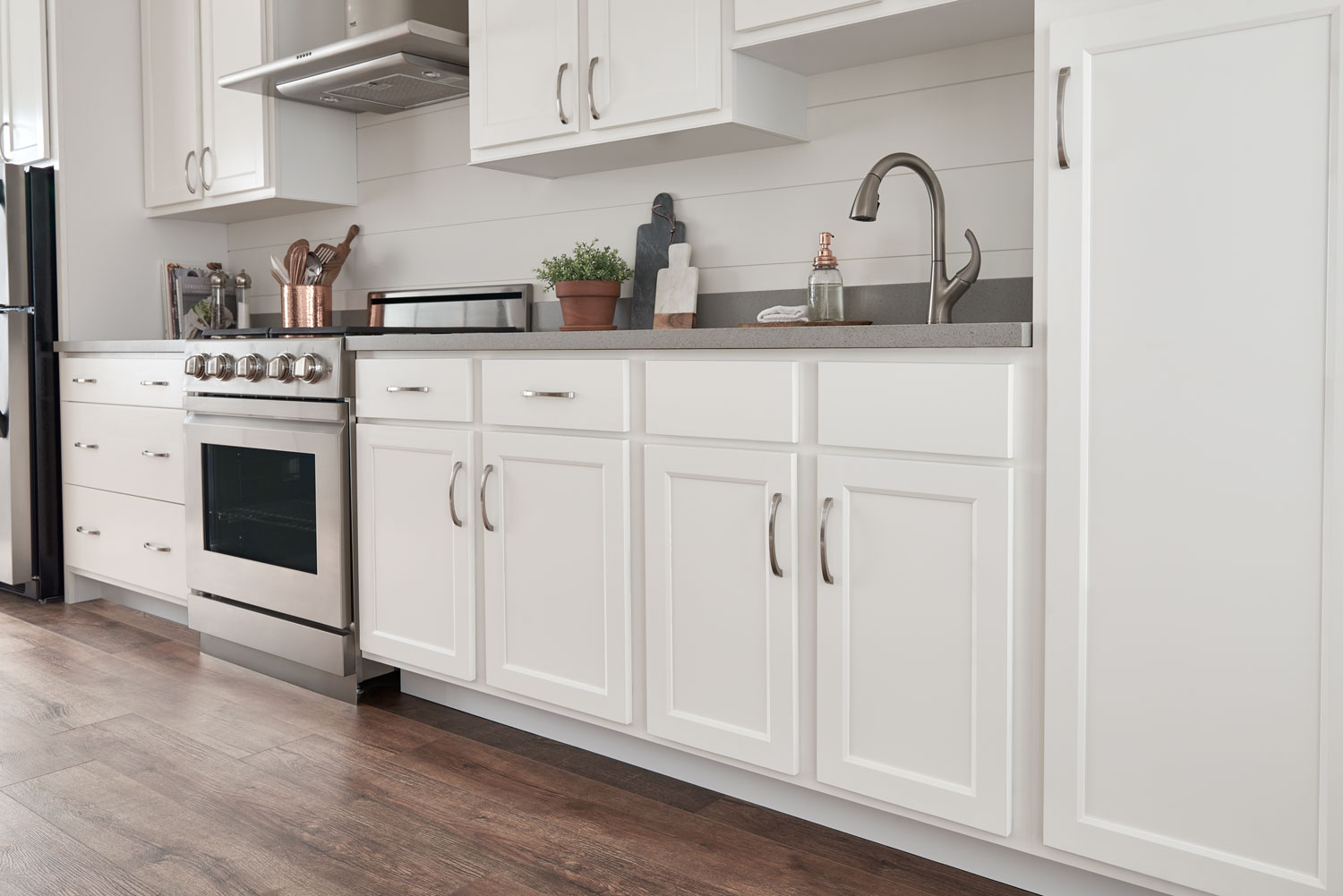 Sierra White Kitchen